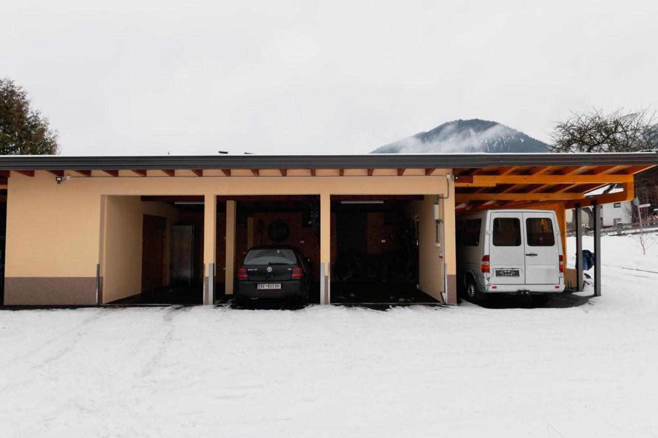 Ferienwohnung Schoenblick Weissenbach am Lech Exteriör bild