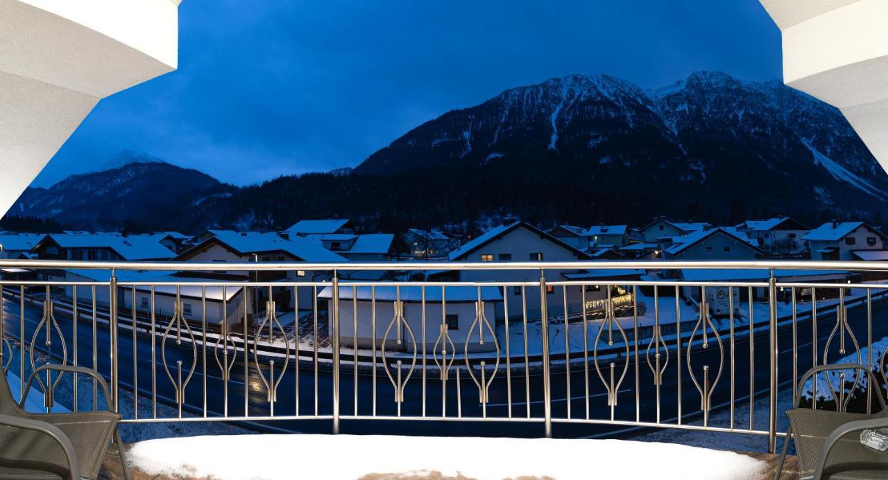 Ferienwohnung Schoenblick Weissenbach am Lech Exteriör bild