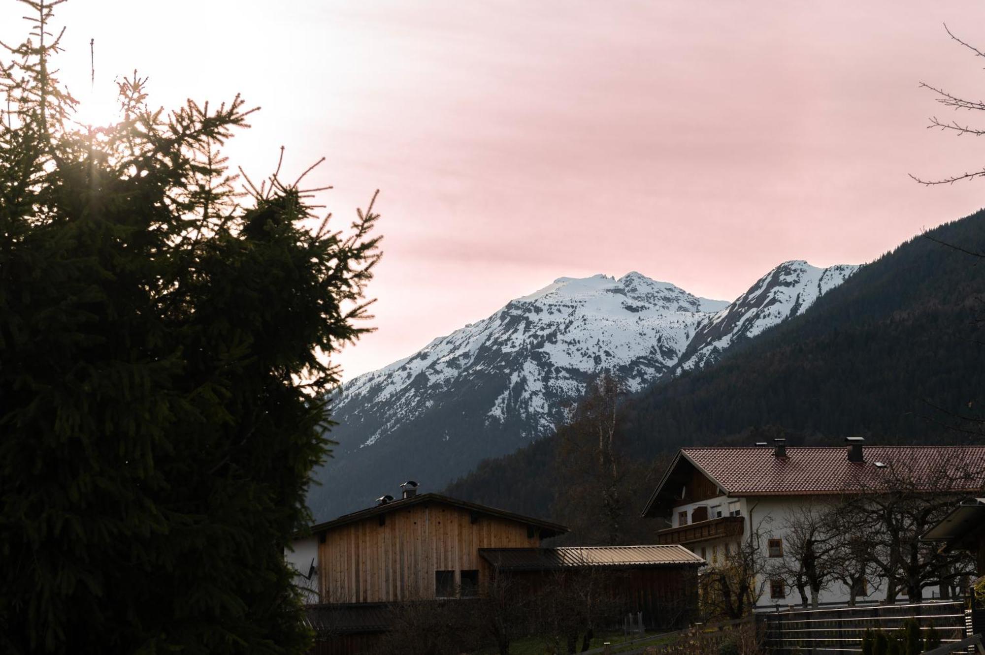 Ferienwohnung Schoenblick Weissenbach am Lech Exteriör bild