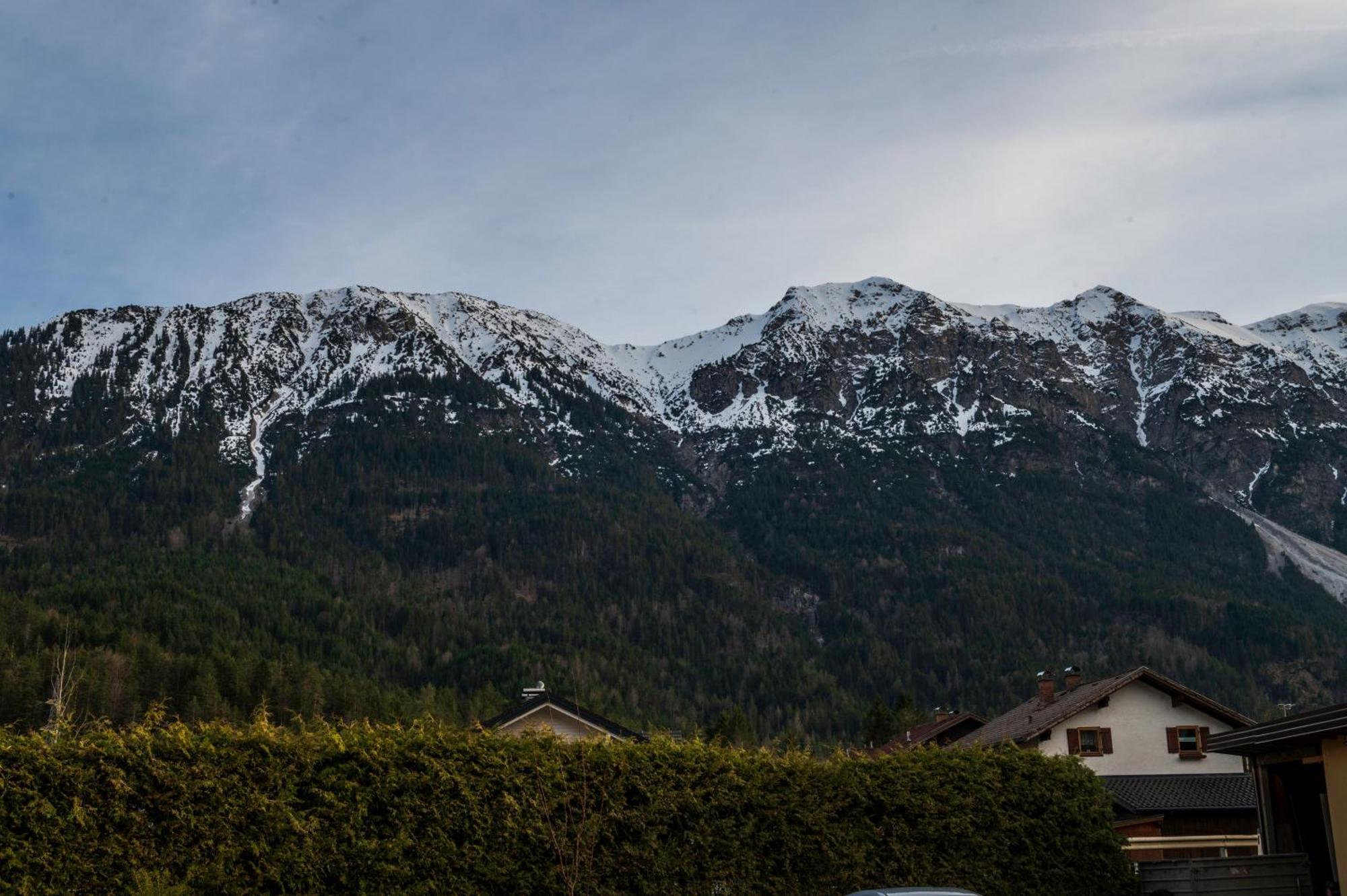 Ferienwohnung Schoenblick Weissenbach am Lech Exteriör bild